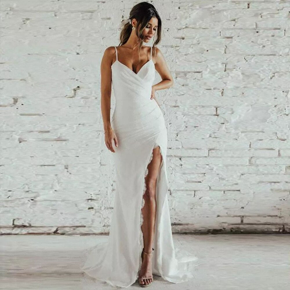 Sexy Spaghetti Straps Wedding Dress With High Side Split Backless Bridal Gown Train With Lace Appliques Zipper Vestidos De Novia