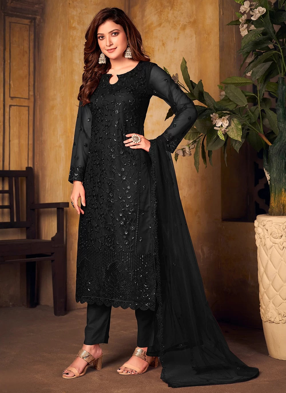 Bella Fancy Dresses Net Salwar Suit Black Net Pakistani Straight Salwar Kameez
