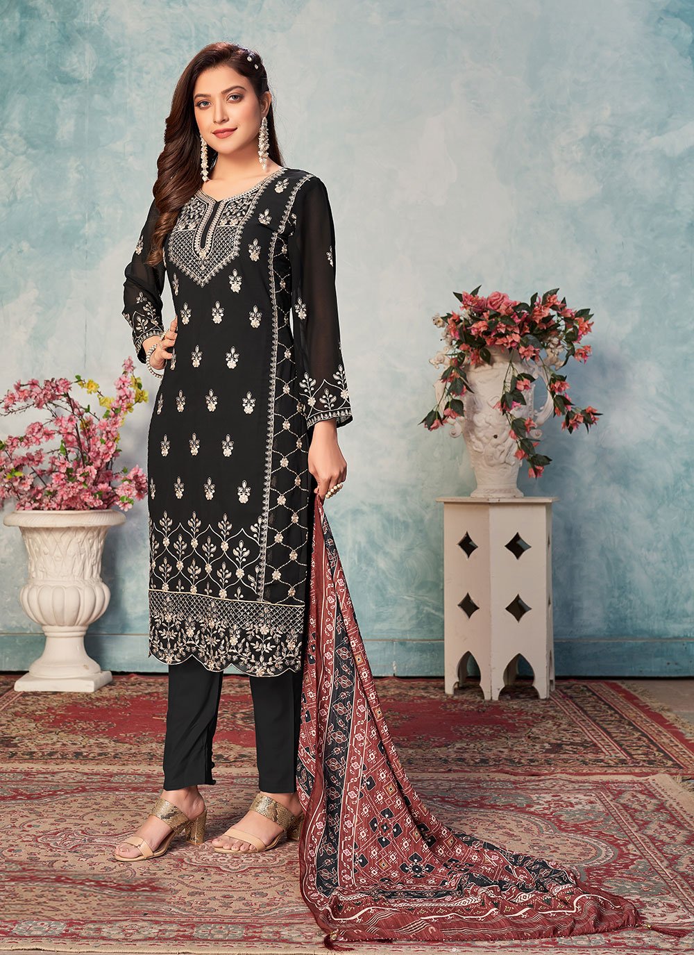 Bella Fancy Dresses Salwar Kameez Black Faux Georgette Designer Salwar Kameez