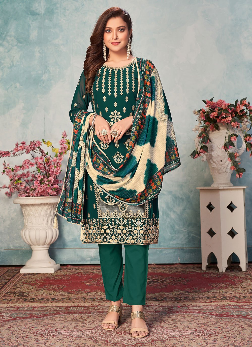 Bella Fancy Dresses Salwar Kameez Green Faux Georgette Embroidered Salwar Kameez