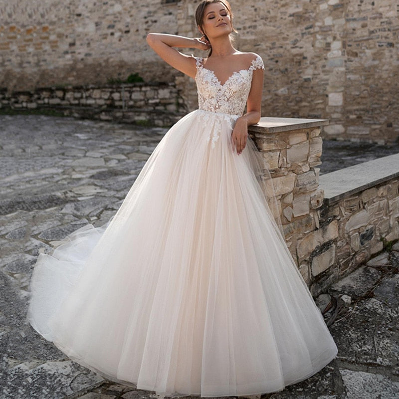 Bella Fancy Dresses US 0 Off The Shoulder V-Neck Wedding Dress 2022 Beach Backless Lace Bride Gown A-Line Train Pleats Customized Vestido De Novia