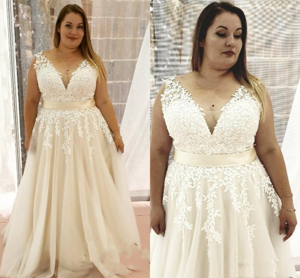 Bella Fancy Dresses US 0 Plus Size Wedding Dress Custom Made V-Neck Sleeveless A-Line Bridal Gowns Lace Appliques Gorgeous For Large Size Brides Tank