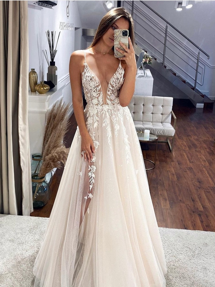 Bella Fancy Dresses US 0 Spaghetti Strap Deep V Neck Wedding Dress 2021 for Bride Lace Appliques Tulle Pleat Gorgeous Bridal Gowns  For Women