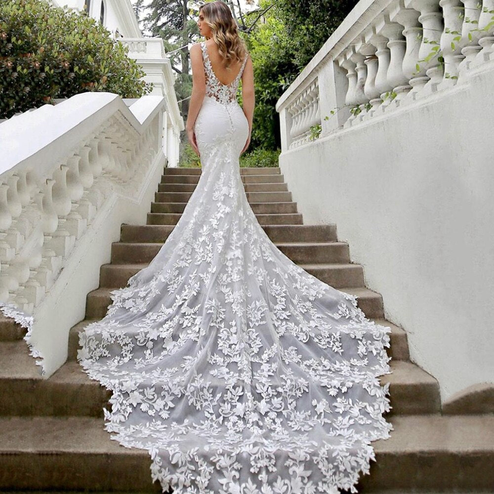 Bella Fancy Dresses US 0 UZN Elegant Ivory Mermaid Lace Appliques Satin Wedding Gowns Tank V-Neck Sleeveless Bridal Gown Sexy Backless Wedding Dress 2021