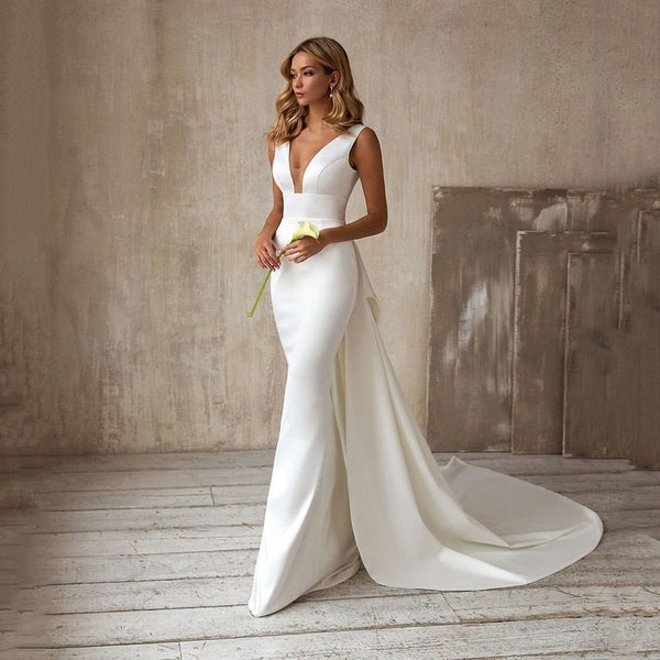 Bella Fancy Dresses US 0 UZN Elegant Wedding Dress V-Neck Mermaid Satin Bridal Gown Detachable Long Train with Bows