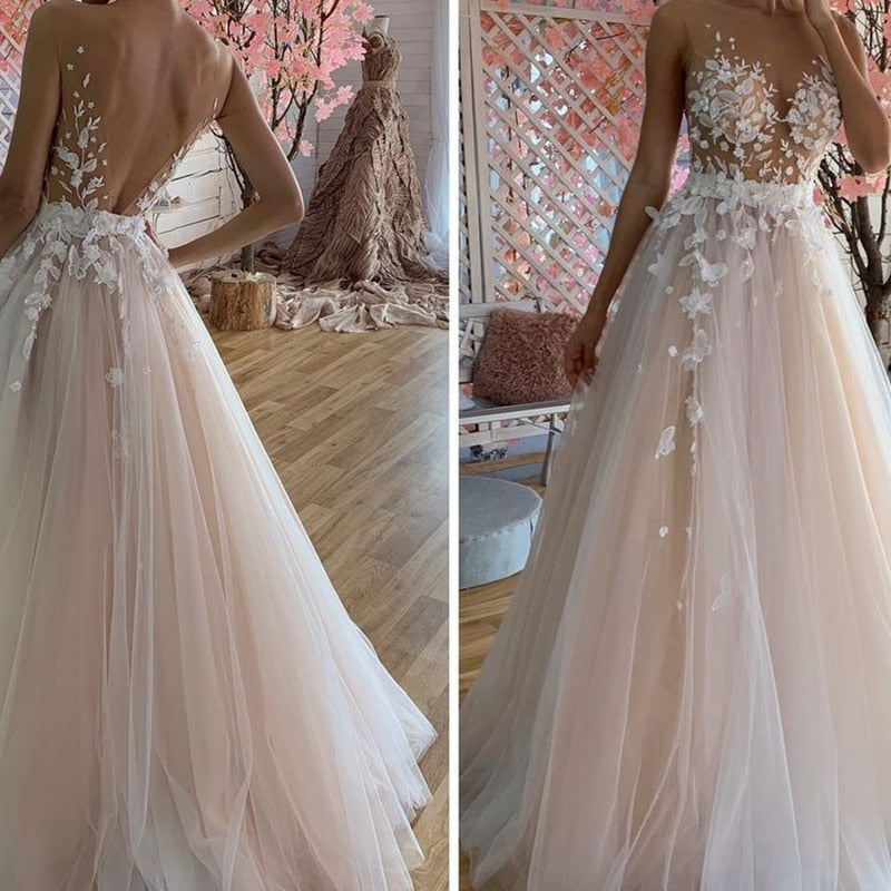 Bella Fancy Dresses US 0 Wedding Dress Flowers For Women A-Line Deep V-Neck Appliques Illusion Tulle Floor Length Court Train Bridal Gowns Custom Made