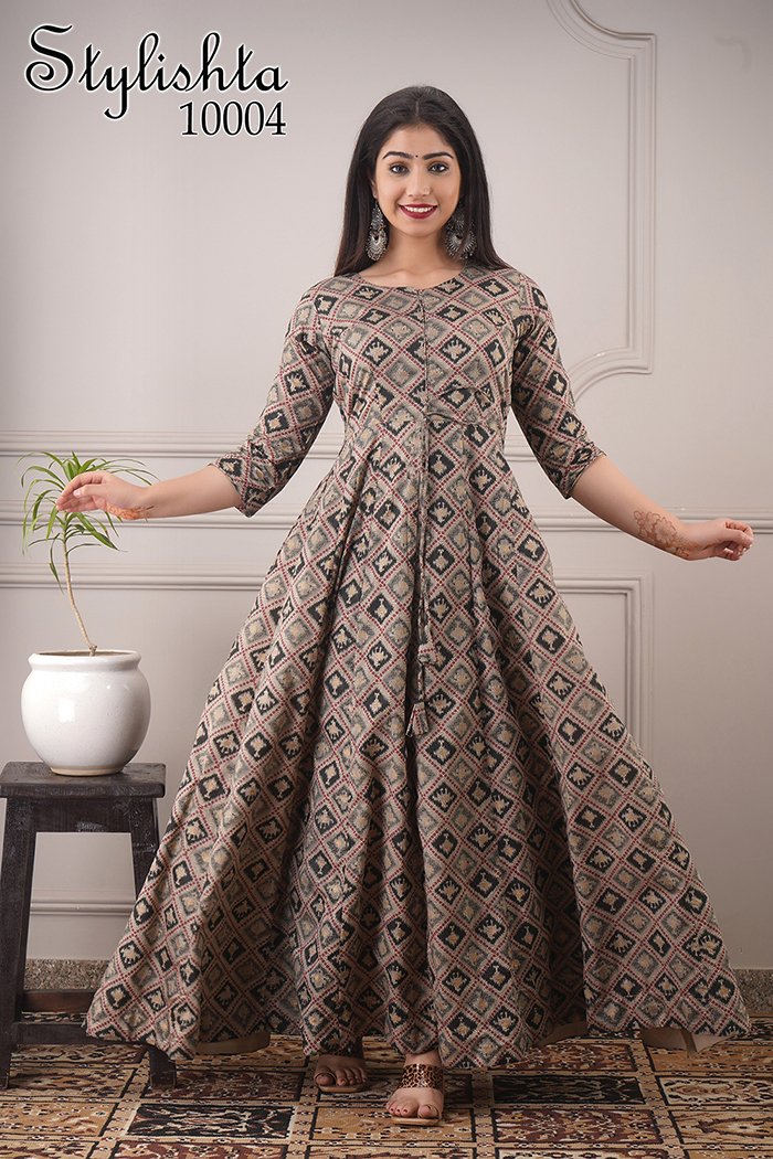 Bella Fancy Dresses US Gowns Partywear Designer Hand Screen and Foil Print Pure Chanderi Gown