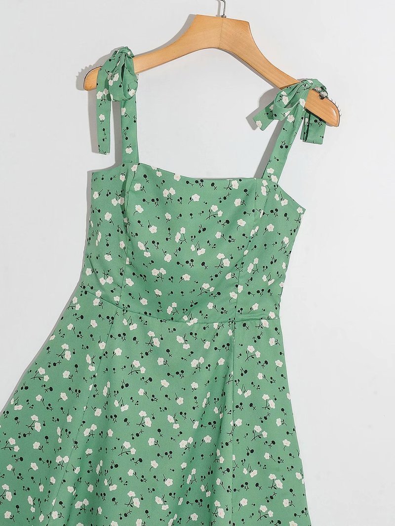 Bella Fancy Dresses US Western Wear Slim Fit Ditsy Printed Slip Green Dress